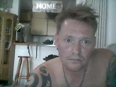 AmybabenThomasn Webbikameraesitys