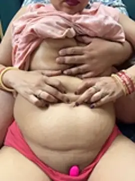 Show modela Punjabi_coupless na web-kameri