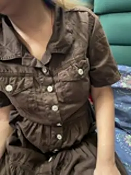 Riya_bhabhi_1 网络视讯表演
