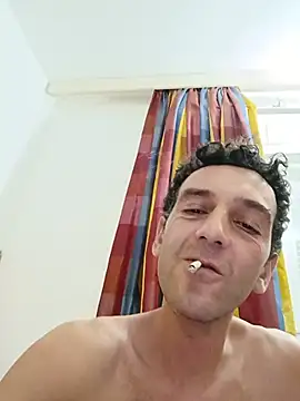 Sextructor@xh: διαδικτυακό σόου στην κάμερα