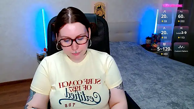 ur_geekgirl 라이브 XXX 채팅