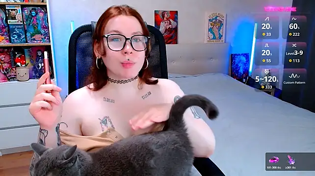 צ'אט XXX בשידור חי של ur_geekgirl