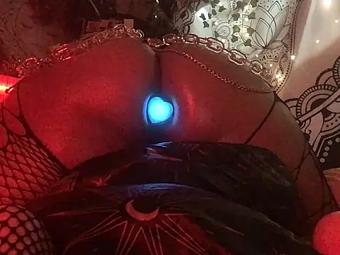 Sexy_ebony_BunNey's Webcam Show