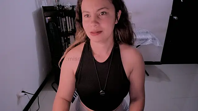 Chatroom XXX en direct de gigi_stephans