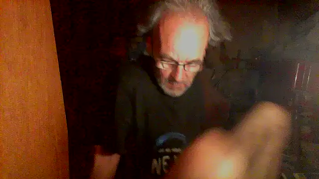 nice6incs Webcam Show