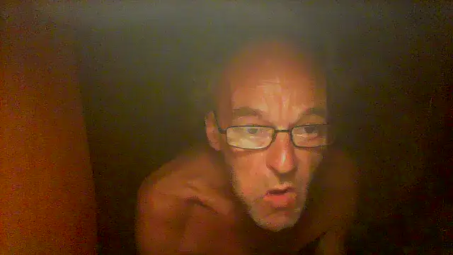 nice6incs Show in webcam