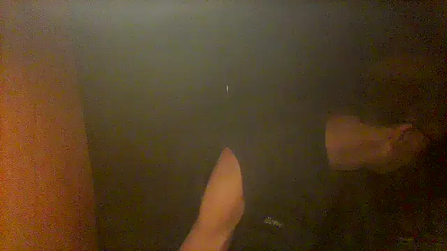 nice6incs Show in webcam