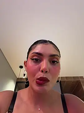 Chat +18 de zui_lu ao vivo