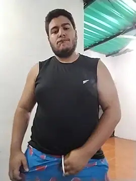Show modela antoniovento na web-kameri