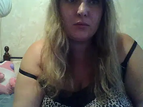ParisMimi's Webcam Show