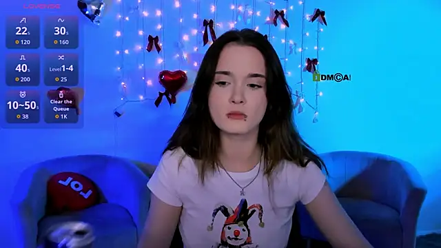 liana_kisses 现场XXX聊天
