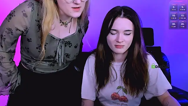 Вебкам-шоу liana_kisses