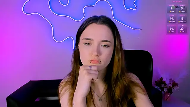Chat +18 de liana_kisses ao vivo