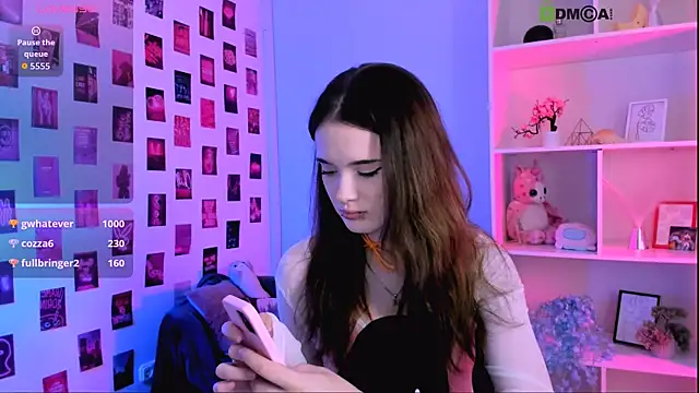 liana_kisses' Live XXX Chat