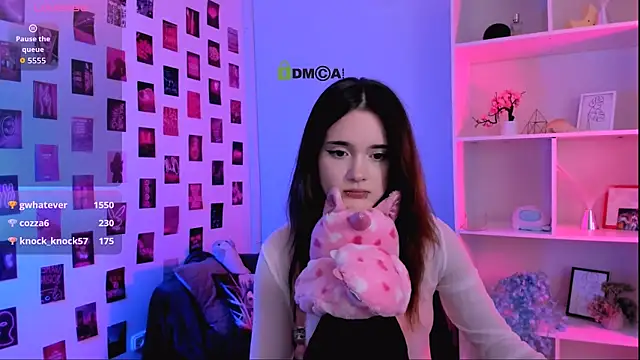 دردشة liana_kisses الجنسية المباشرة
