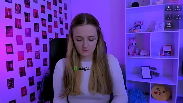 liana_kisses Show Webcam