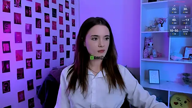 Chat +18 de liana_kisses ao vivo