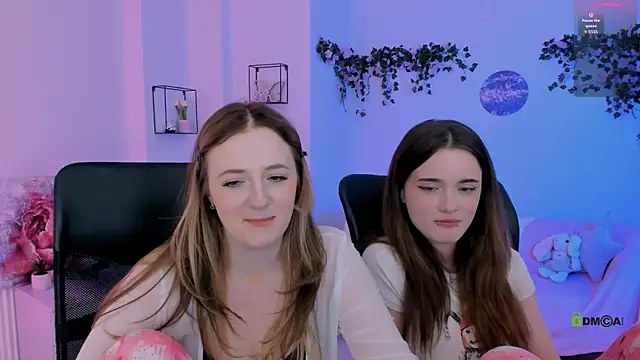 liana_kisses – Kamerová šou