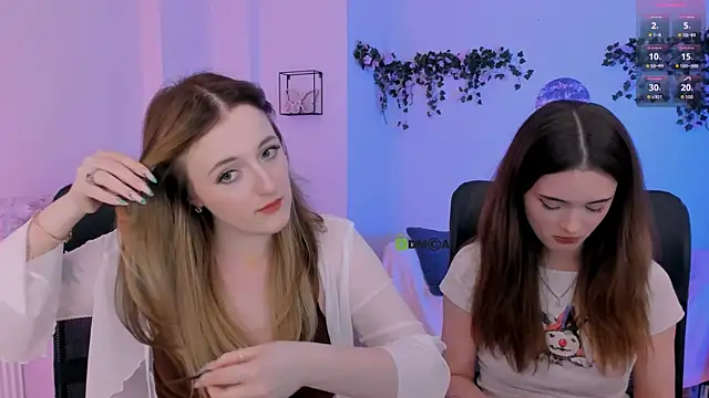 liana_kisses: вебкам-шоу