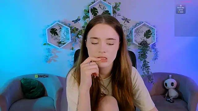Chat +18 de liana_kisses ao vivo
