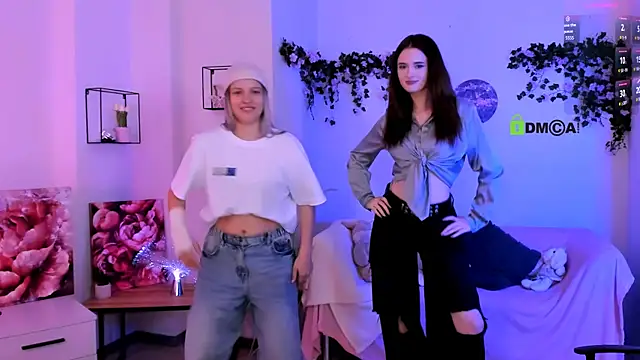 liana_kisses – Kamerová šou