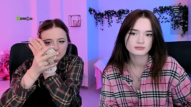 Webkamerová show liana_kisses