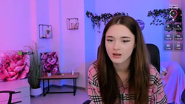 Вебкам-шоу liana_kisses