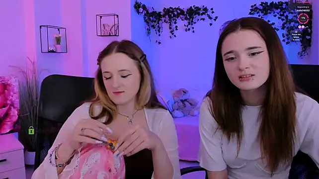 Webkamerová show liana_kisses