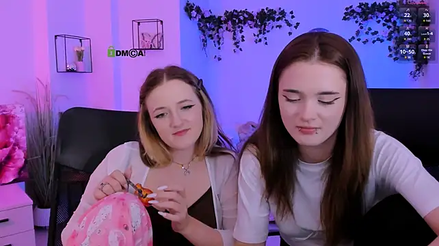 Webkamerová show liana_kisses
