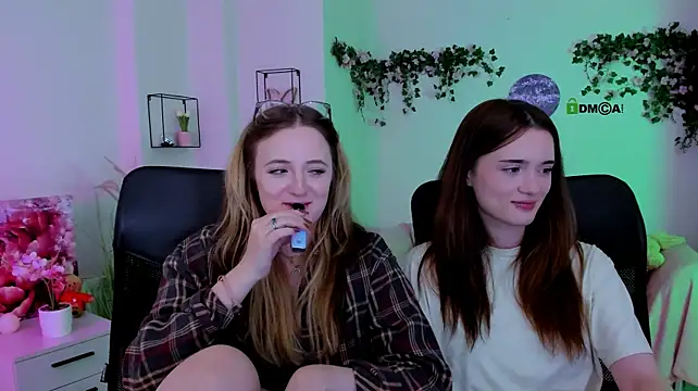 Webkamerová show liana_kisses
