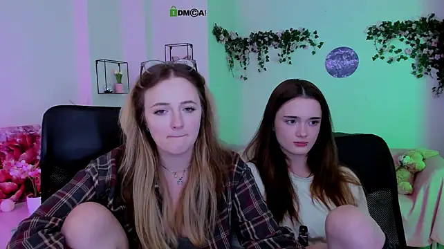Webkamerová show liana_kisses