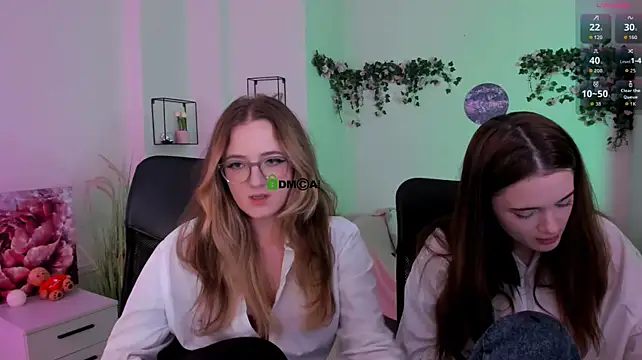 Вебкам-шоу liana_kisses