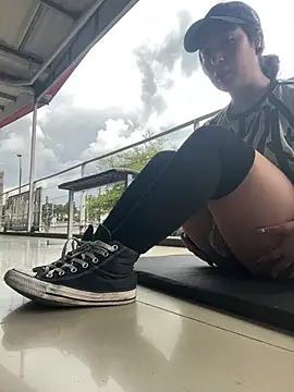 Celeste_Bauman Adlı Modelin Canlı XXX Sohbeti