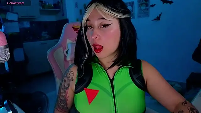 Celeste_Bauman Webcamshow