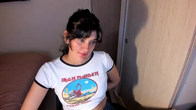 Chat +18 de misstoya ao vivo