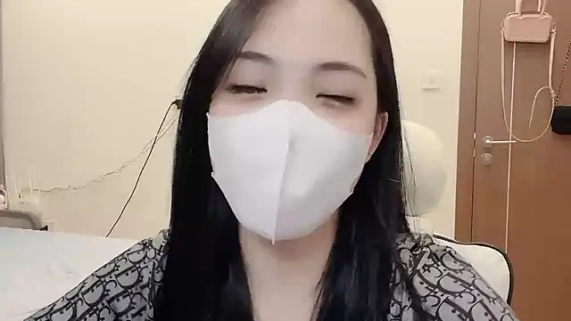 Pun8386 在線直播表演