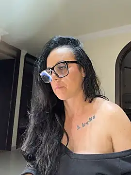 AndreaValencia 在線直播表演