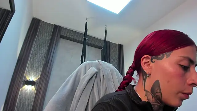 دردشة selene_red_ الجنسية المباشرة