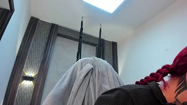 Sala de chat en directo de selene_red_