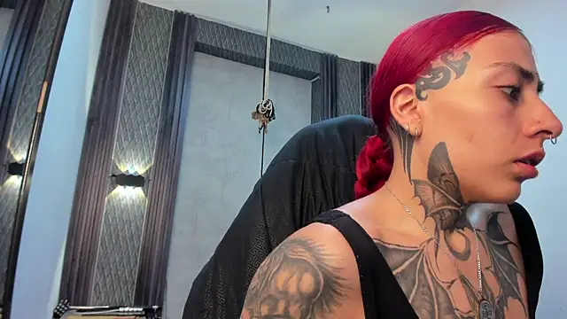 selene_red_ Chat XXX in diretta