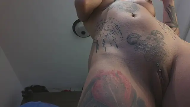 selene_red_ Webcamshow