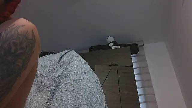 selene_red_'s Webcam Show
