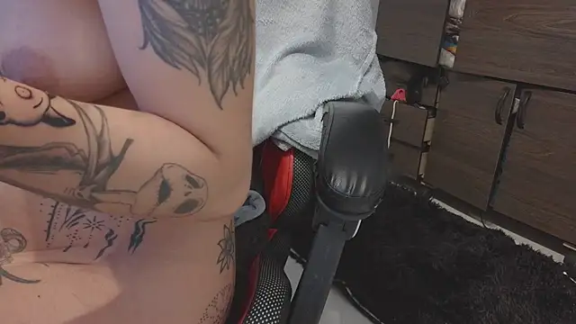 selene_red_: вебкам-шоу