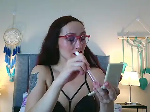 IberianMoonMK webkamerás műsora