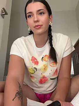 20whitebunny Webcamshow