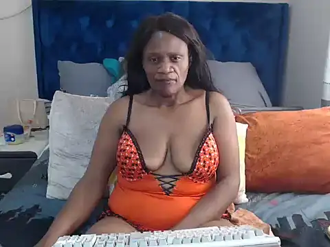 CLASSYMLF's Live XXX Chat