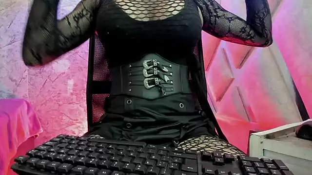 AnddieBaker – webcam-show