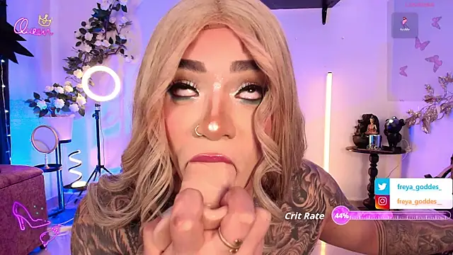 Вебкам-шоу freya_goddes_