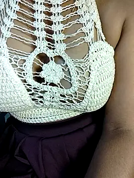 Desi_cheese – Naživo XXX chat