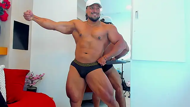 MikeEstevessのウェブカメラショー